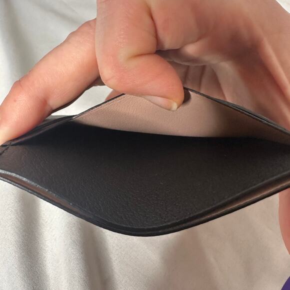 Tiffany & Co Black Leather Card Holder Wallet Gold T Logo Minimalist Luxury - Picture 5 of 11